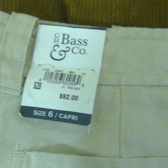 G. H. Bass & Co. Linen Capris - Picture 3 of 3